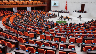 Meclis kritik gündemle toplandı!  'Öğretmenlik Meslek Kanunu Teklifi'nin görüşmeleri komisyonda başladı