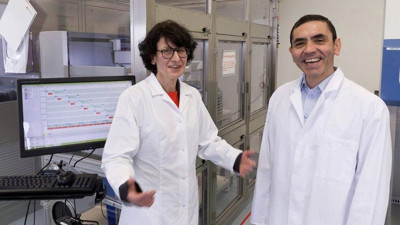 Uğur Şahin ve Özlem Türeci kanser aşısına dair müjdeyi verdiler! BionTech kanser aşıları geliyor
