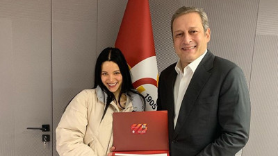 Leyla Tanlar Galatasaray'a üye oldu