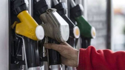 Gece yarısı benzine ve motorine 'gizli zam' yapıldı