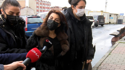 Gazeteci Sedef Kabaş'a 35 bin lira tazminat cezası verildi. Kabaş 'Cumhurbaşkanına hakaret' suçunu işlediği iddiası ile yargılanıyordu