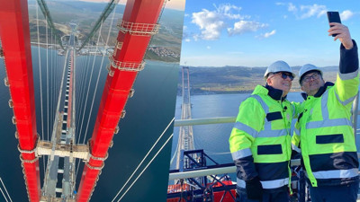 Gazeteciler; Ertuğrul Özkök ve Cengiz Semercioğlu 1915 Çanakkale Köprüsü'nde tarihe geçti... Özkök ve Semercioğlu köprüyü yürüyerek ve araçla geçen ilk gazeteciler oldu