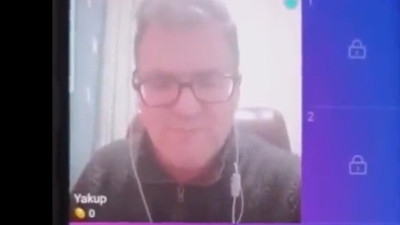 Canlı yayında Alevilere kin kustu, hakaret etti, iğrenç sözler sarf etti. Yakup Tilki adındaki şahsa büyük öfke doğdu, #YakupTilkiTutuklansın etiketi açıldı. Yakup Tilki tutuklandı