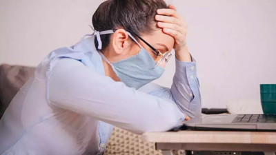 Koronavirüs salgınında yeni belirtiler ortaya çıktı! Bu 3 belirti koronavirüsün Omicron varyantının işareti