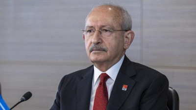 CHP Genel Başkanı Kemal Kılıçdaroğlu cumhurbaşkanlığı adaylığı ile ilgili açıklama yaptı. Kılıçdaroğlu'ndan adaylığa yeşil ışık