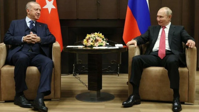 Rusya - Ukrayna savaşında Türkiye'yi ilgilendiren kritik gelişmeler. ABD, 5 bin şirketi Türkiye'ye yönlendirdi. Çin ile Rusya'nın arası bozuldu, Putin, Türkiye’ye yöneldi...