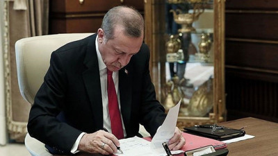 Sağlık Bakanlığı'nın alacağı personel sayısı ve nitelikleri belli oldu. Resmi Gazete'de 10 bin sözleşmeli sağlık personeli ve 10 bin sürekli işçi alım ilanı