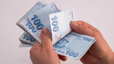 Kredi kullanacak olan vatandaşlara kötü haber. Merkez Bankası zorunlu karşılık oranlarını değiştirmişti. Bu durum bankalardan kredi çekecek vatandaşları da etkileyecek. Zorunlu karşılık oranı nedir?