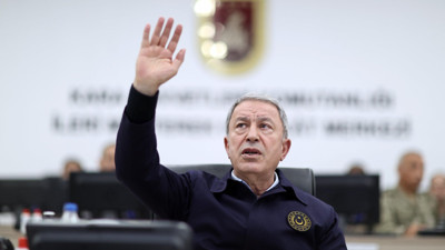 Milli Savunma Bakanı Hulusi Akar'dan son dakika Pençe Kilit Operasyonu açıklaması: Terör örgütüne büyük bir darbedir