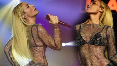 Gülşen'den makyajsız ayna pozu