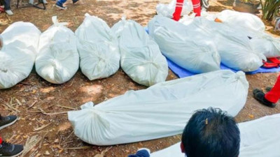 Mide bulandıran olay! Şeyhlerinin dışkısını yiyip, idrarını içen 11 mürit hayatını kaybetti