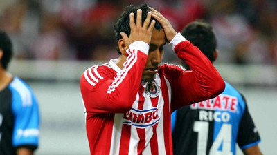 33 yaşındaki ''Hulk'' lakaplı futbolcu Antonio Salazar, aracının içinde yanmış şekilde bulundu