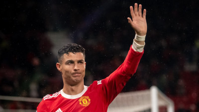 Son günlerde takımdan ayrılma ihtimali sık sık gündeme gelen Cristiano Ronaldo, Manchester United antrenmanına katılmadı