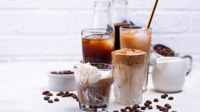 Yaz aylarının vazgeçilmezi! Serinleten 5 soğuk kahve tarifi: Evde soğuk kahve nasıl yapılır, malzemeleri neler?