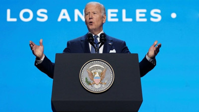 Biden'dan Kongre'ye yüksek fiyatlar için yasa teklifi çağrısı