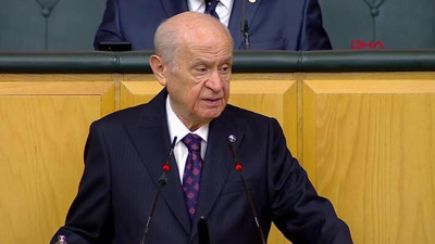 Bahçeli grup toplantısında Millet İttifakının ekonomi eleştirisine yanıt verdi, erken seçim tartışmalarına değindi: 'Kasım'da seçim olabilir' diyen Kılıçdaroğlu ya kendini kandırıyor, ya da paraşütsüz uçuyor