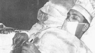 Tarihin ilginç olaylarından birisi Sovyetler Birliği'nde yaşanmıştı... Doktor Leonid Rogozov, kendi ameliyatını yaparak tıp tarihine geçti