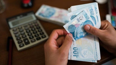 Asgari ücret temmuz ayında ne kadar olacak? İşte asgari ücrete gelecek zam. Asgari ücret zammına çarpıcı değerlendirme. Asgari ücret zammında en az yüz 40 oranı...