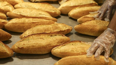 Ekmeğe 1 lira zam! Ekmeğe bir zam daha: 200 gramın fiyatı 1 lira arttı