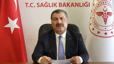 Vaka sayıları 40 katına çıktı, hastanelerin yükü arttı. Sağlık Bakanı Fahrettin Koca'dan kritik koronavirüs açıklaması: Yeniden kapatma olmayacak ama...