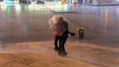 Meteoroloji'den yeni yağış ve sel uyarısı. Bu illerde yaşayanlar dikkat. İşte Türkiye genelinde yağışların görüleceği iller