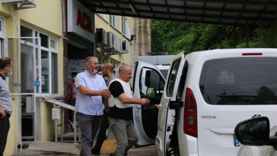 Bakan Soylu'nun kuzenini öldüren katil zanlısı çelik yelekle adliyeye getirildi. Fatih Ulusoy tutuklandı