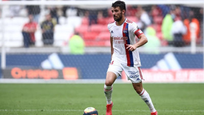 Galatasaray, Leo Dubois'i KAP'a bildirdi