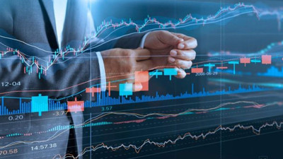 İSO Başkanı ve Merkez Bankası arasında çarpıcı diyalog! İş dünyasının kredi ve faiz isyanı. İSO toplantısında Merkez Bankası Başkanı sert çıktı: Kredilerle gidip döviz aldınız, hepsinin listesi var. İşte İSO toplantısında yaşananlar...