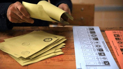 CHP ile AK Parti arasında 2 puan kaldı. Temmuz ayında yapılan anket sonuçları açıklandı: MAK Danışmanlık sonuçlarına göre iki ittifak arasında 13 puanlık fark var İşte Temmuz ayı seçim anketi sonuçları