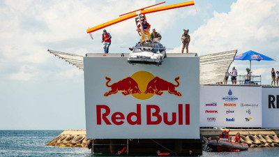 Red Bull Uçuş Günü yoğun katılımla İstanbul'da yapıldı