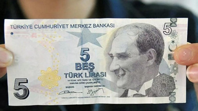 Cebinde 5 TL olanlar dikkat: Kontrol edin 50 bin TL sahibi olabilirsiniz. Bu 5 liranın değeri 50 bin TL