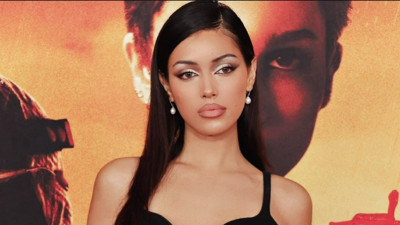 Dele Alli'nin sevgilisi Cindy Kimberly, Beşiktaş-Sivasspor maçını tribünden takip etti