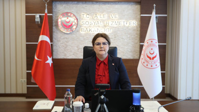 Bakan Yanık: Pandemide dünyada yaşlı ölümü yüzde 31 ile 84 arasında, bizde yüzde 4,4