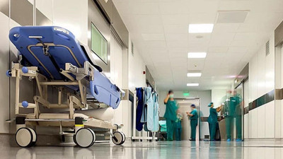 Hastane randevularında yeni dönem. Sağlık Bakanlığı muayene randevularına kota getirdi artık vatandaş 1 ay içinde üçten fazla randevu alamayacak