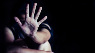 Kız kardeşleri havuzda taciz eden şahsa 8 yıl hapis istemi "Havuzda insanlar birbirine değebilir" diye savunma yaptı