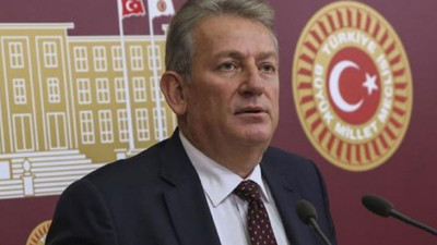 Haluk Pekşen'in kızından o açıklama geldi! "Babam aşı değil yanlış tedavi yüzünden öldü". Acıbadem Sağlık Grubu'ndan açıklama: İnceleme başlatıldı