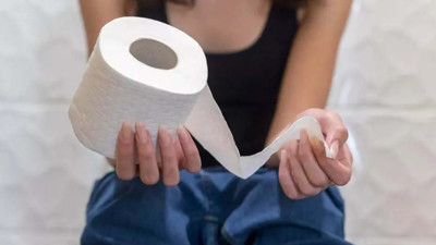 Tuvalet kağıdı kullananlar dikkat: Büyük zararı var. Tuvalet kağıdının zararlarını öğrenince belki de bir daha eve sokmayacaksınız.