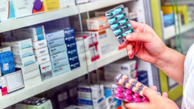 İlaç bulunmuyor, eczaneler alarm veriyor! Bakanlık harekete geçti. İlaçta yeni düzenleme geliyor