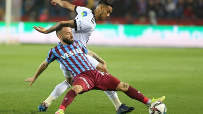 Spor Toto Süper Lig'de 10. hafta maçlarını yönetecek hakemler belli oldu. Beşiktaş-Trabzonspor derbisinde Ali Şansalan düdük çalacak
