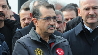 Bakan Dönmez'den son dakika açıklaması: Amasra'da maden ocağındaki patlama sonrası çıkan yangının büyük oranda kontrol altına alındı