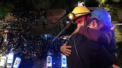 İşte Bartın'daki facianın nedenleri. Barış Yarkadaş tv100 canlı yayınında anlattı. Bartın'daki madende neden grikuzu patlaması yaşandı?