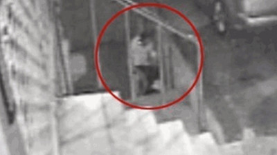 Köpeğe tecavüz iddiasına ikinci kez beraat. Köpeğe tecavüz ettiği iddia ediliyordu, Yargıtay beraat kararını bozmuştu yeniden beraat etti