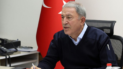 Milli Savunma Bakanı Hulusi Akar'dan Suriye açıklaması: Liderler de görüşebilir