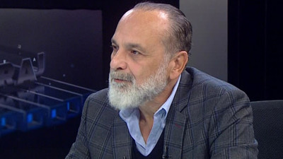 Sabah yazarı Babaoğlu: geçen yıl ülke olarak tam 60 milyon kutu antidepresan tüketmişiz... Market etiketleri, kiralar, enflasyon malum