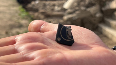 Bartın'da tarih gün yüzüne çıktı! Roma dönemi yapının kalıntısında muska bulundu. İşte heyecanlandıran tarihi buluştan görüntüler...