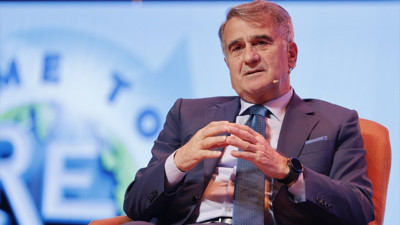 Beşiktaş teknik direktörü Şenol Güneş: Trabzon'a gidiyorum, 'Trabzonspor için geldi' diyorlar. İstanbul'a geliyorum 'Beşiktaş için geldi' diyorlar. Nereye gideyim?