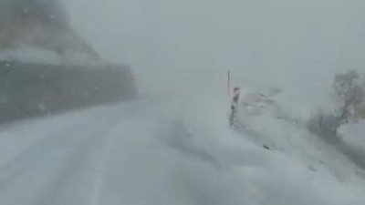 Kar yağışı yolları kapadı. Valilik uyarıda bulundu. Meteoroloji uyarmıştı