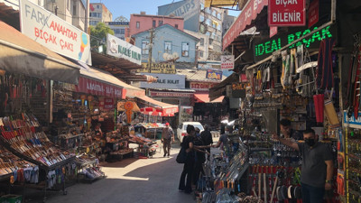 Ulus 100. Yıl Çarşısı yıkılıyor! Ulus 100. Yıl Çarşısı'nın yıkımı için ihale duyurusu yapıldı