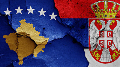 Avrupa pimi çekilmiş bomba gibi bekliyordu. Sırbistan ile Kosova arasında plaka gerginliği bitiyor anlaşma sağlandı