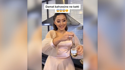 Görenler şaşkınlıklarını gizleyemedi! Damat kahvesinin içine hamsi ekledi